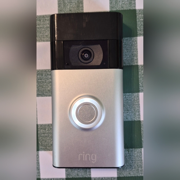 Ring Video Doorbell 2nd Gen With Mounting Plate Hardware. - Picture 2 of 3